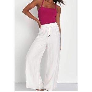 Lulus white pants
